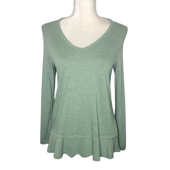 J. Crew Sweaters - J. CREW MERCANTILE Small V Neck Lightweight Sweater Top Ruffle Hem Light Green
